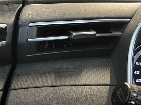 Used 2024 Hyundai Santa Cruz SEL FWD image 14