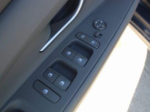 New 2026 Hyundai Elantra Sport image 9