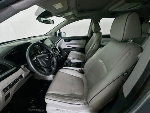 Used 2021 Honda Odyssey Elite image 13