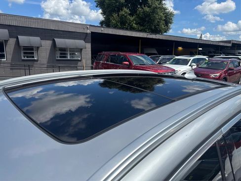 Used 2019 BMW X3 sDrive30i RWD image 11