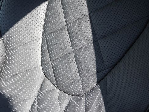 Used 2026 BMW X5 sDrive40i w/ M Sport Package RWD image 24