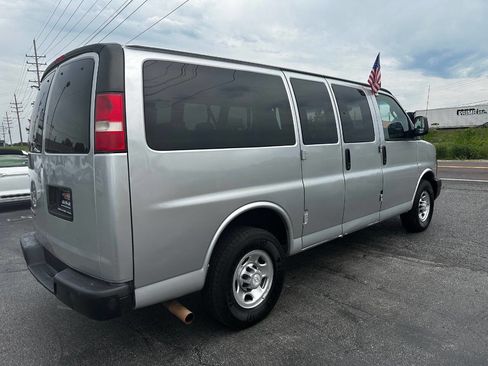 Used 2016 Chevrolet Express 2500 LS image 6