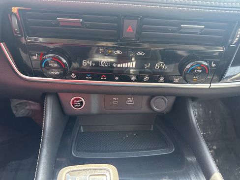 Used 2023 Nissan Rogue SL w/ SL Premium Package FWD image 15