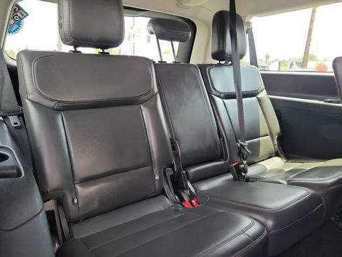 Certified 2025 Ford Expedition Max Active AWD/4WD image 21