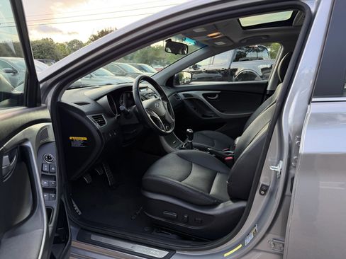 Used 2015 Hyundai Elantra Sport FWD image 9
