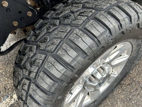 Used 2021 Ford F350 Platinum AWD/4WD image 11