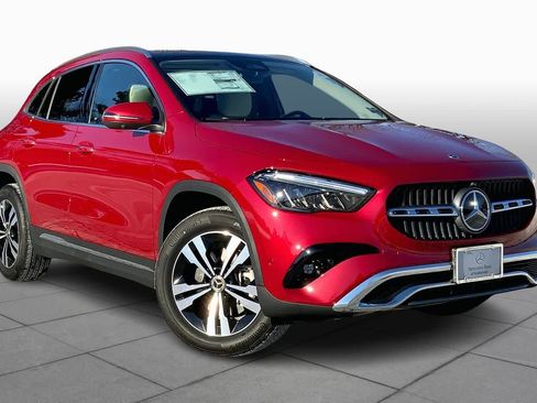 New 2026 Mercedes-Benz GLA 250 4MATIC image 2