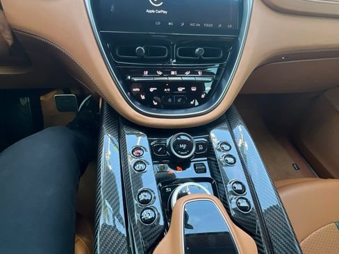 Used 2024 Aston Martin DBX 707 AWD/4WD image 3