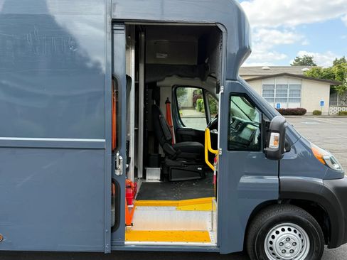 Used 2022 RAM ProMaster 3500 w/ Fleet Safety Group FWD image 22