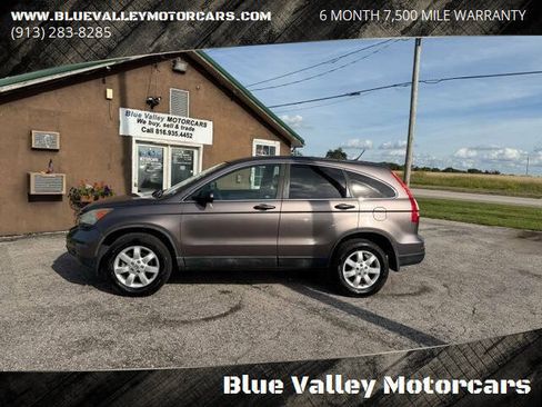 Used 2011 Honda CR-V SE image 1
