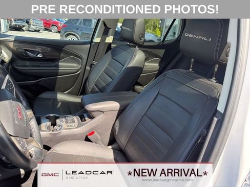 Used 2023 GMC Terrain Denali w/ Denali Premium Package AWD/4WD image 24