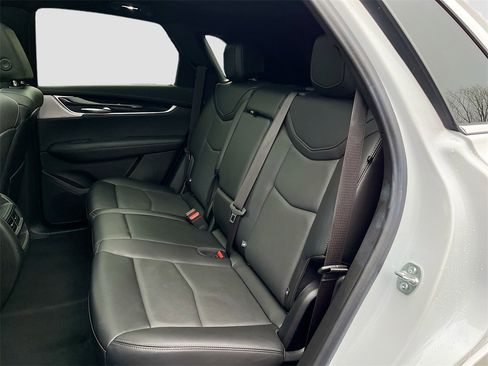 Certified 2025 Cadillac XT5 Premium Luxury image 25