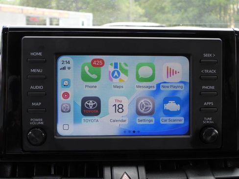 Used 2019 Toyota RAV4 XLE image 33