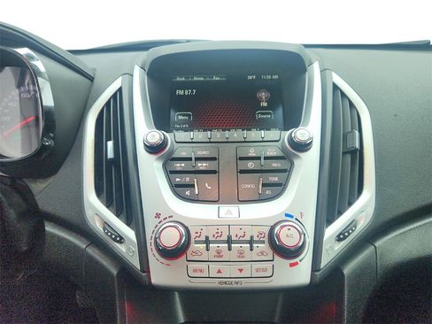 Used 2017 GMC Terrain SLE image 15