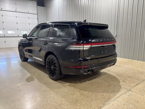 Used 2022 Lincoln Aviator Reserve w/ Equipment Group 201A image 6