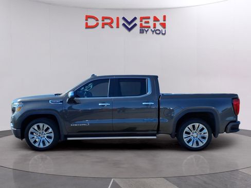 Used 2020 GMC Sierra 1500 Denali w/ Denali Ultimate Package image 2