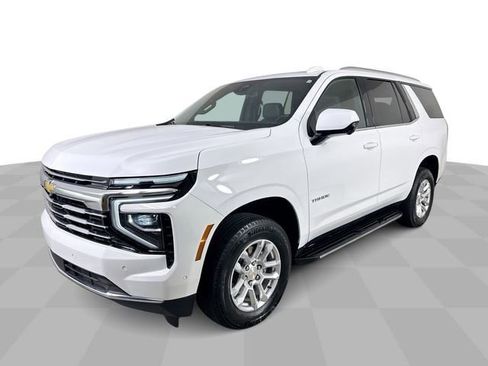 Used 2025 Chevrolet Tahoe LT AWD/4WD image 1