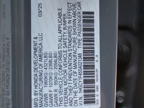 Certified 2025 Honda Accord SE image 32