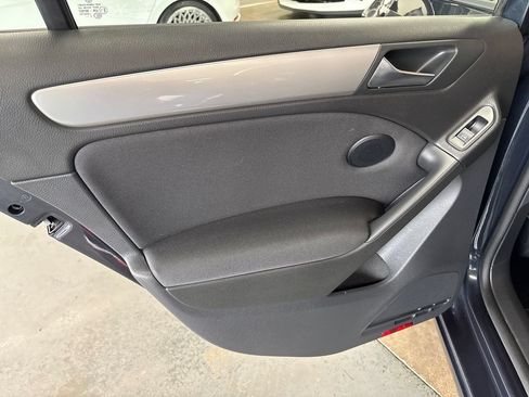 Used 2013 Volkswagen Golf TDI FWD image 35