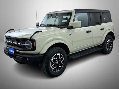 New 2026 Ford Bronco Outer Banks
