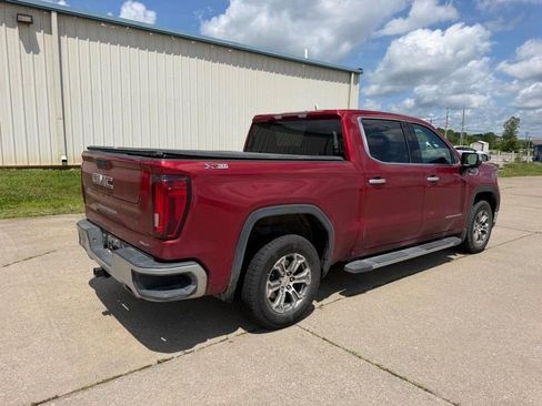 Used 2024 GMC Sierra 1500 SLT w/ X31 Off-Road Package AWD/4WD image 3