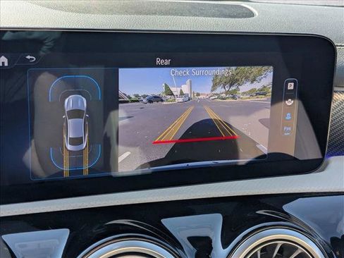 Used 2025 Mercedes-Benz CLA 250 4MATIC image 8