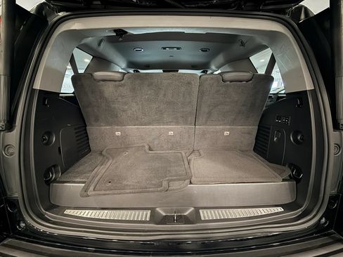 Used 2015 Cadillac Escalade Premium RWD image 46
