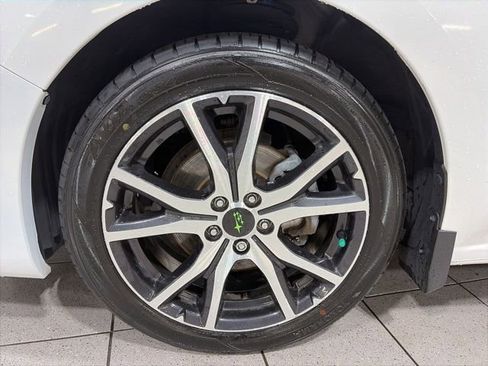 Used 2019 Subaru Impreza 2.0i Limited image 12