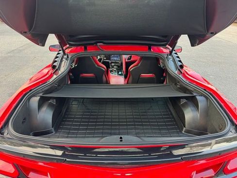 Used 2018 Chevrolet Corvette Grand Sport RWD image 11