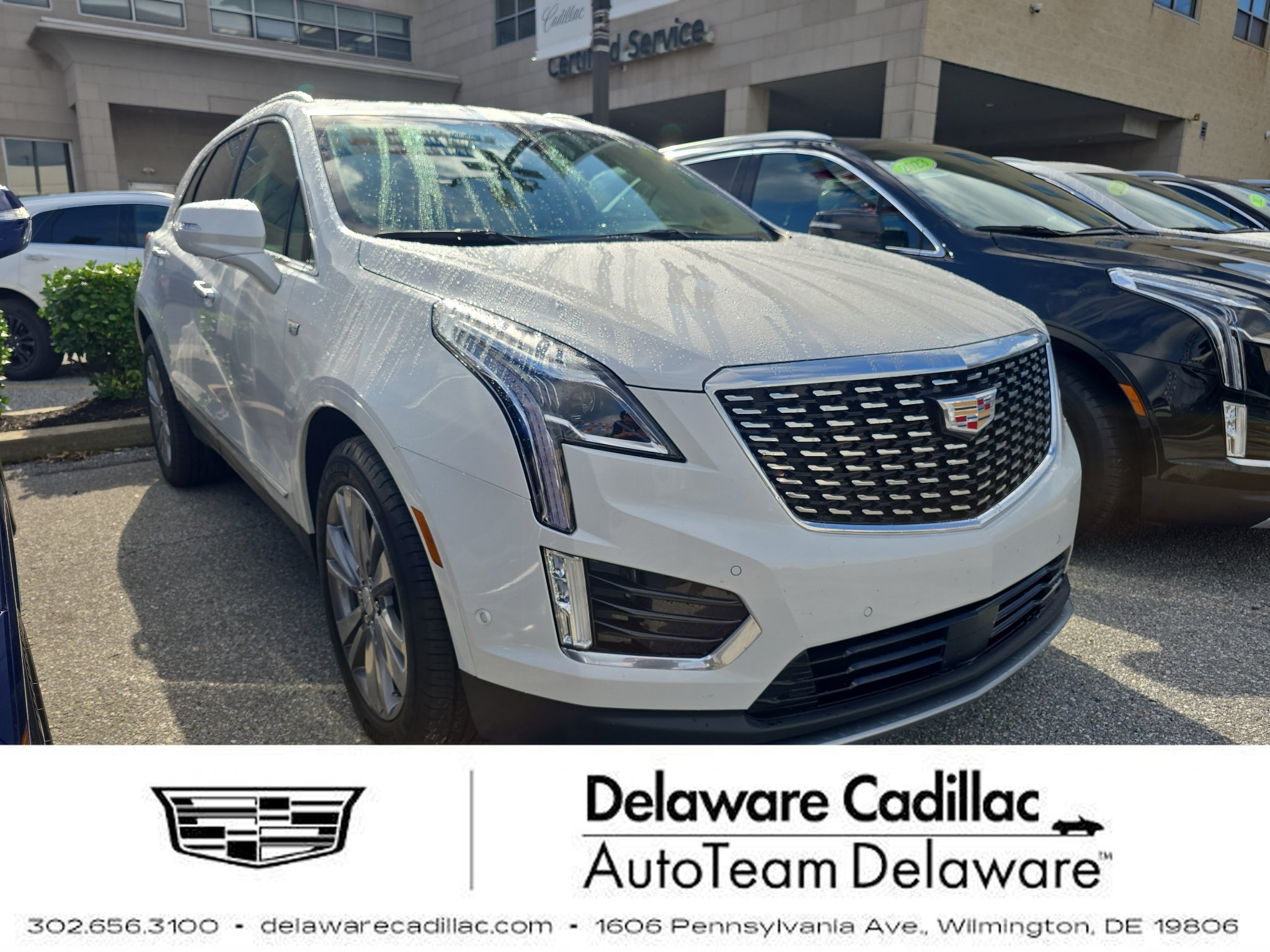 Used 2024 Cadillac XT5 Premium Luxury w/ Technology Package AWD/4WD image 1