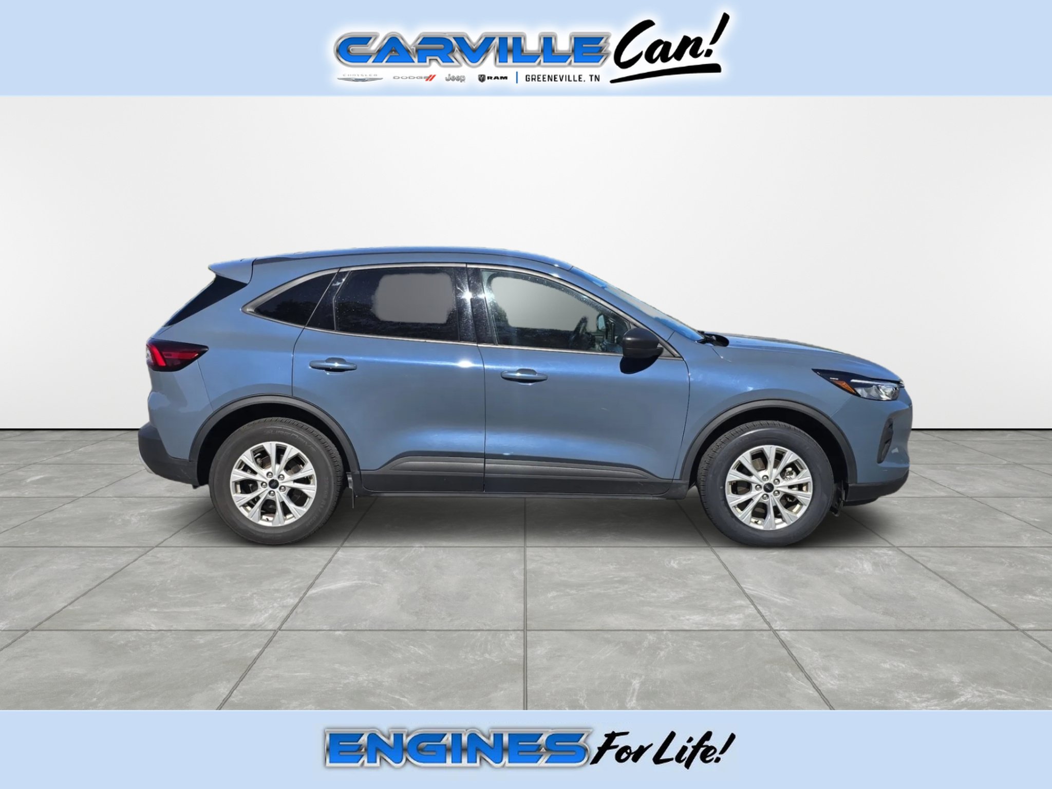 Used 2025 Ford Escape Active AWD/4WD image 3