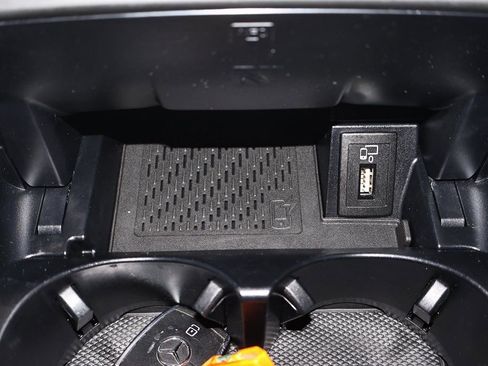 Used 2021 Mercedes-Benz C 300 4MATIC Sedan image 35