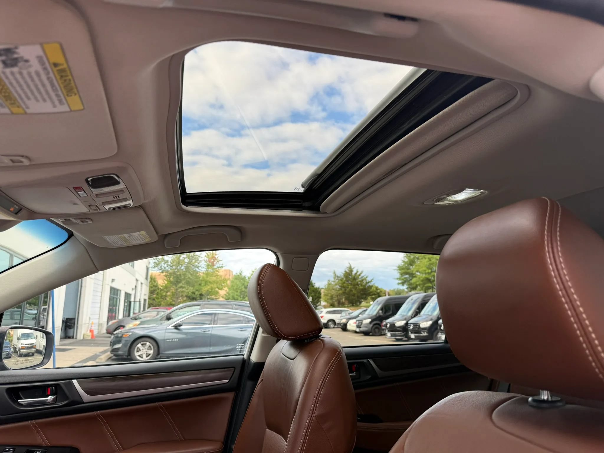 Used 2019 Subaru Outback 3.6R Touring AWD/4WD image 21