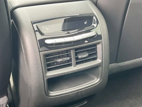 New 2025 Cadillac XT5 Premium Luxury image 16