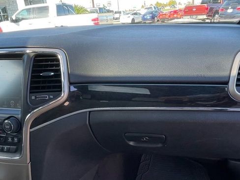 Used 2016 Jeep Grand Cherokee Limited 75th Anniversary image 30