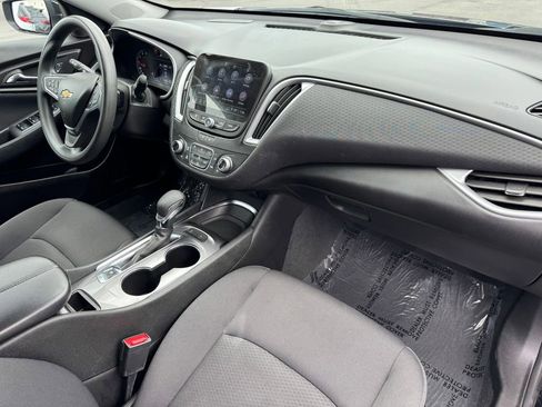 Used 2024 Chevrolet Malibu LT FWD image 7