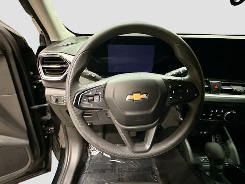 Certified 2025 Chevrolet TrailBlazer LT AWD/4WD image 13