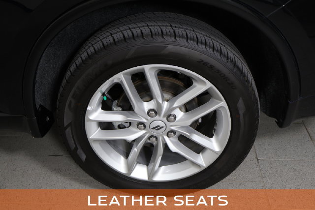 Used 2025 Dodge Durango GT AWD/4WD image 14