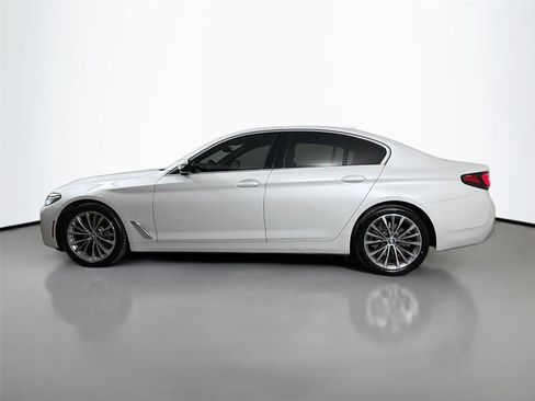 Certified 2023 BMW 530i w/ Premium Package RWD image 8