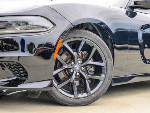 Used 2023 Dodge Charger R/T w/ Blacktop Package RWD image 2