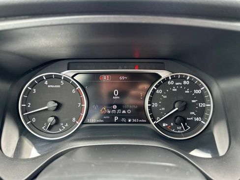 Certified 2026 Nissan Rogue SV AWD/4WD image 24
