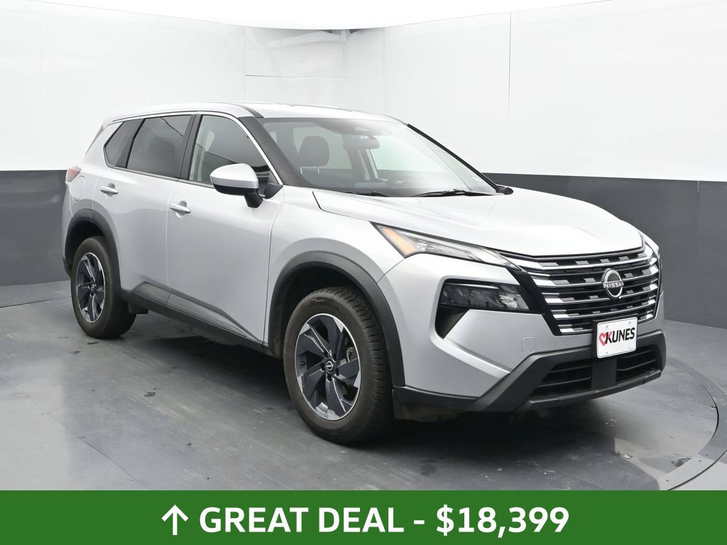 Used 2025 Nissan Rogue SV FWD image 7