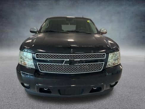 Used 2013 Chevrolet Tahoe LTZ AWD/4WD image 3
