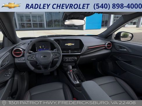 New 2026 Chevrolet Trax RS w/ Sunroof Package image 15