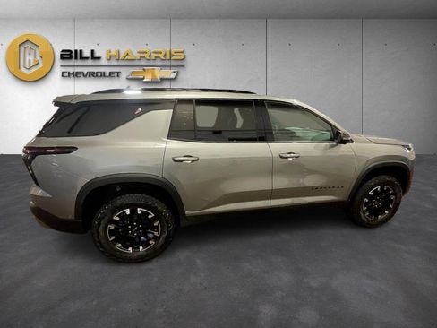 New 2026 Chevrolet Traverse Z71 w/ Enhanced Driving Package image 4