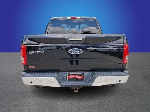 Used 2017 Ford F150 XLT w/ Equipment Group 302A Luxury AWD/4WD image 6