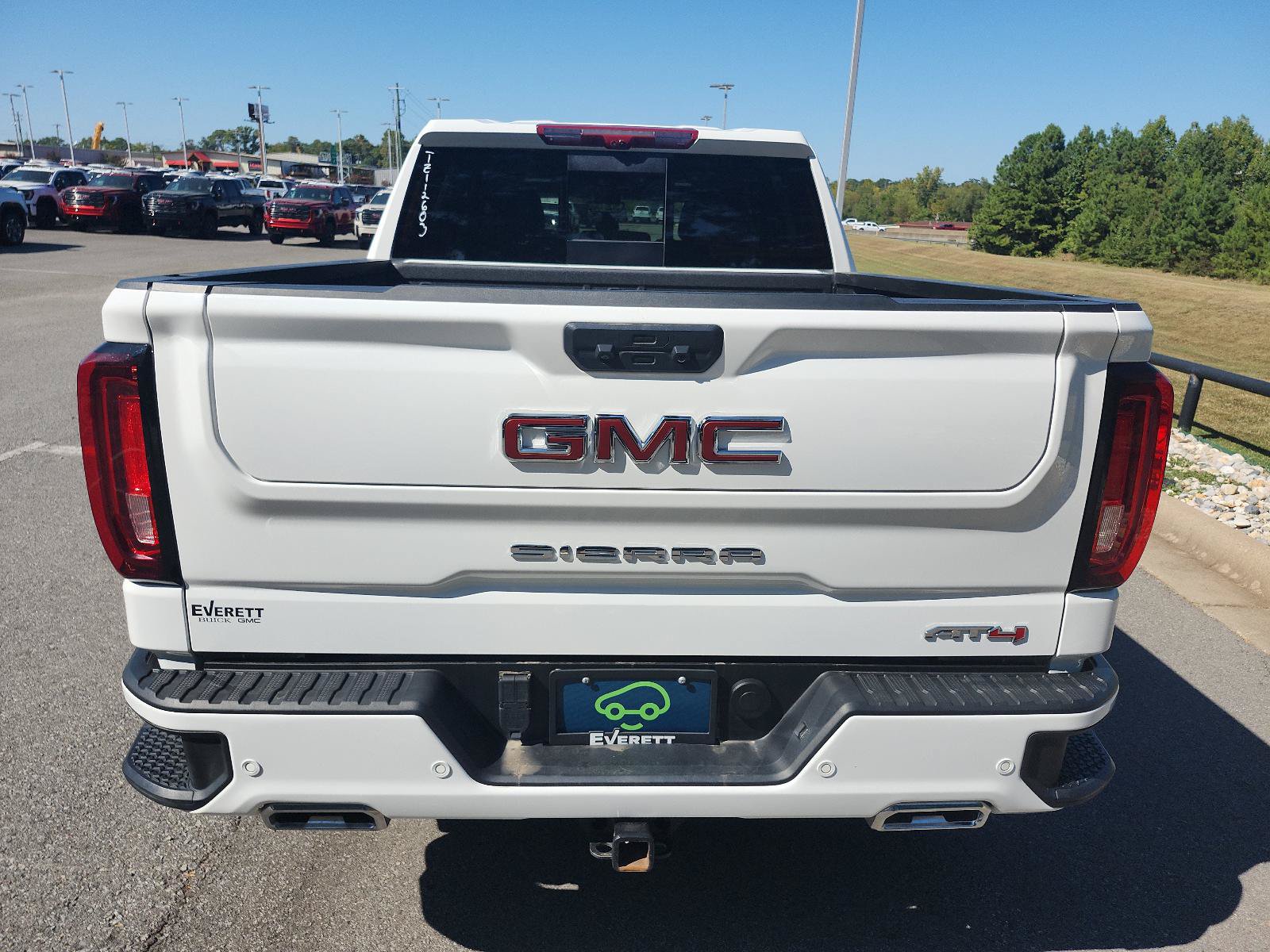 Certified 2026 GMC Sierra 1500 AT4 AWD/4WD image 6