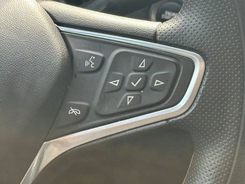 Used 2023 Chevrolet Malibu LT FWD image 23