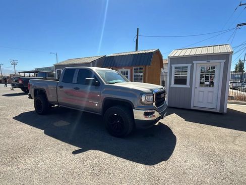Used 2017 GMC Sierra 1500 2WD Double Cab image 1