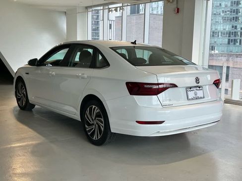 Used 2021 Volkswagen Jetta SEL image 6